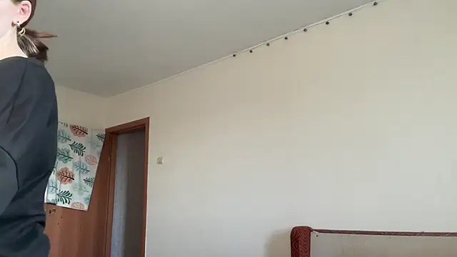 Snapshot of MargarettNewbie chatting on October 2, 2025, 4:16 am MargarettNewbie online show from October 2, 2025, 4:16 am