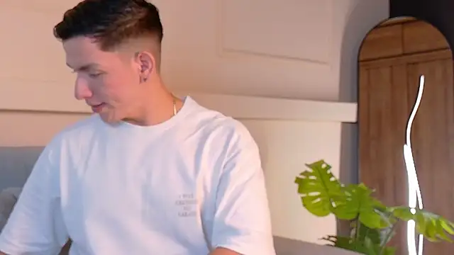 ZaneDawson online show from December 16, 2025, 7:29 pm