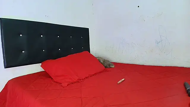 Haylee-carter online show from April 16, 2026, 9:39 pm