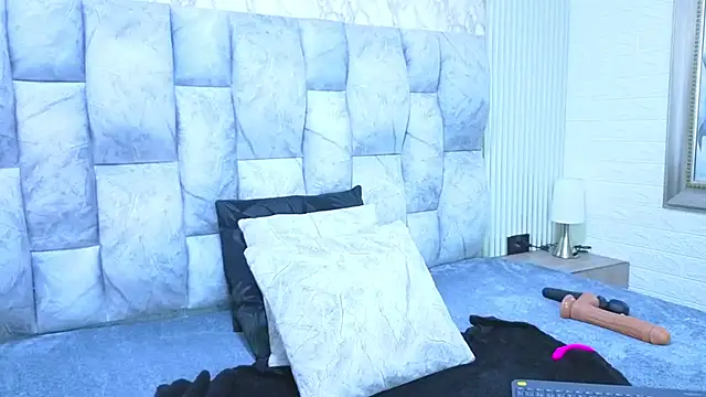 Snapshot of sofiagutierrez__ chatting on November 21, 2025, 3:27 am sofiagutierrez online show from November 21, 2025, 3:27 am