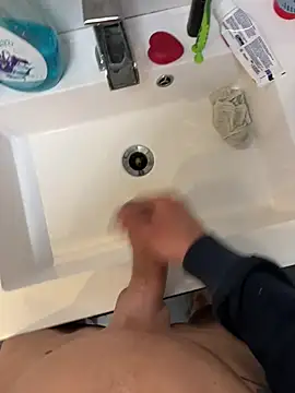 Marcelloxxx88 online show from March 5, 2026, 11:32 pm