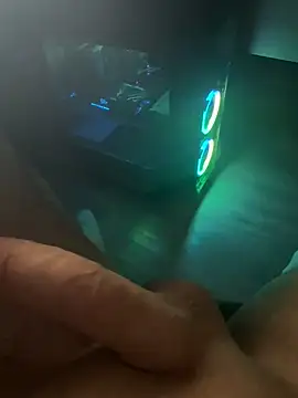 jstntz online show from April 2, 2026, 9:21 pm