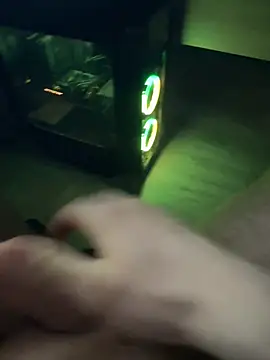 jstntz online show from March 17, 2026, 12:02 am