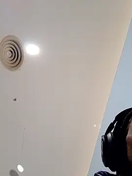 Mikaaa97 online show from March 13, 2026, 1:16 pm