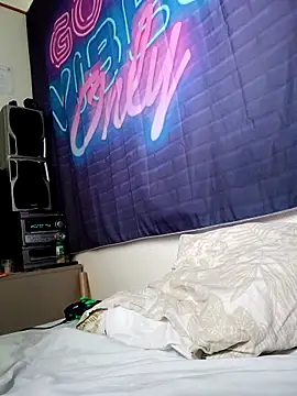 Mikaaa97 online show from February 22, 2026, 12:40 pm