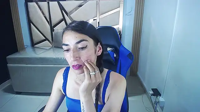 Snapshot of Maily_a_ chatting on October 22, 2025, 8:47 am Maily a online show from October 22, 2025, 8:47 am