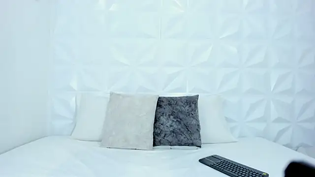 Snapshot of Martina_lopezz1 chatting on September 25, 2025, 12:22 pm Martina lopezz1 online show from September 25, 2025, 12:22 pm