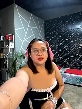 1aquaticangel69 online show from November 24, 2025, 2:28 pm