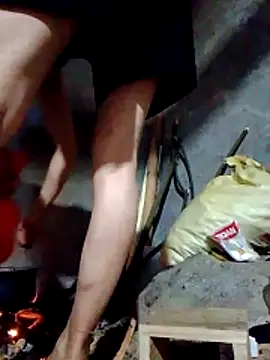 Snapshot of donna-bae chatting on March 22, 2026, 11:17 pm donna-bae online show from March 22, 2026, 11:17 pm