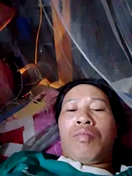 donna-bae online show from February 17, 2026, 9:01 pm