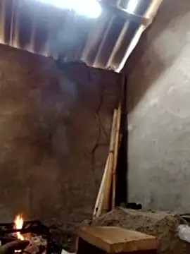 Snapshot of donna-bae chatting on March 13, 2026, 4:28 am donna-bae online show from March 13, 2026, 4:28 am