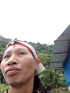 Snapshot of donna-bae chatting on November 1, 2025, 4:08 am donna-bae online show from November 1, 2025, 4:08 am