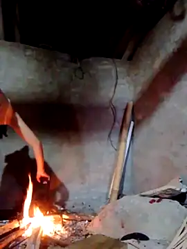 Snapshot of donna-bae chatting on April 9, 2026, 12:11 pm donna-bae online show from April 9, 2026, 12:11 pm