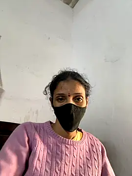 sweetreddy-02 online show from December 3, 2025, 8:25 am