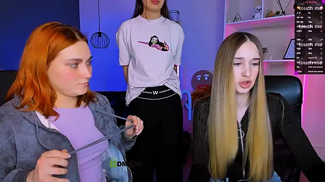 casey meow  online show from January 10, 2026, 10:10 am