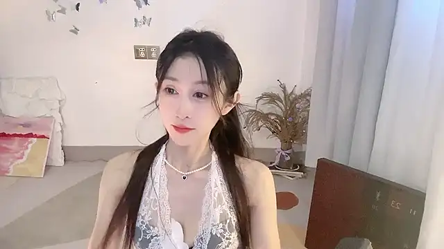 ai-ai-mi online show from October 11, 2025, 2:23 am