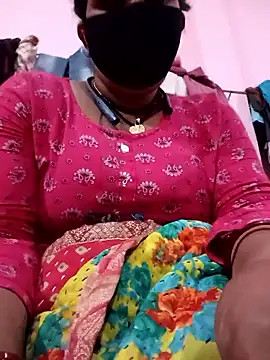 Hott locky online show from December 20, 2025, 2:42 pm