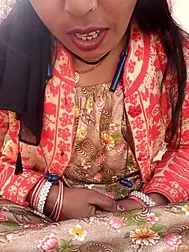 Hott locky online show from November 16, 2025, 3:33 am