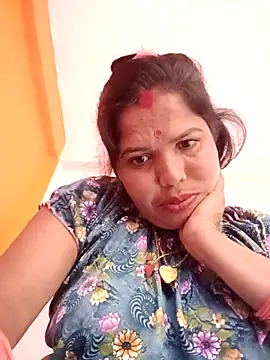 Hott locky online show from November 6, 2025, 10:08 am