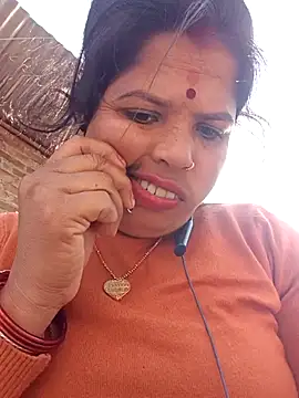 Hott locky online show from November 28, 2025, 8:58 am