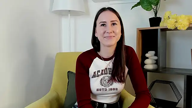 Snapshot of KizzyKailiponi chatting on September 20, 2025, 9:03 am KizzyKailiponi online show from September 20, 2025, 9:03 am