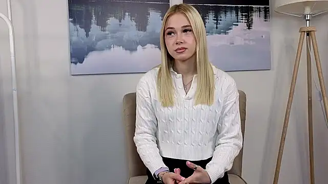 Snapshot of MarniOrdway chatting on September 17, 2025, 6:37 am MarniOrdway online show from September 17, 2025, 6:37 am