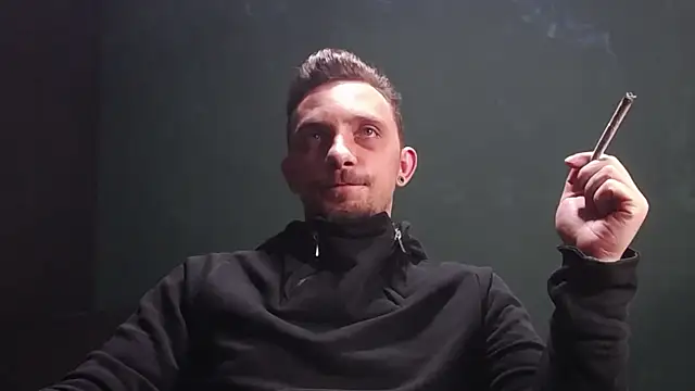 guesswhatbitch online show from November 13, 2025, 9:08 pm