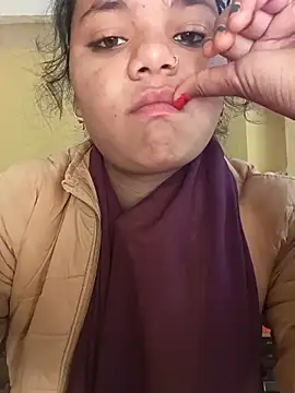 Hot Shredha online show from November 8, 2025, 3:21 am