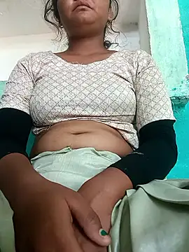 Hot Shredha online show from October 14, 2025, 4:02 am