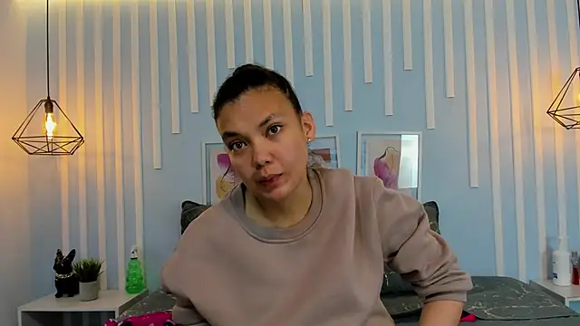 Snapshot of SweetStarr_ chatting on October 16, 2025, 12:35 pm SweetStarr online show from October 16, 2025, 12:35 pm