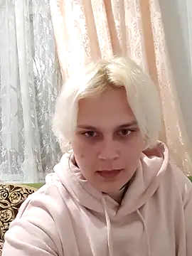 Snapshot of MargoShein chatting on September 28, 2025, 5:20 pm MargoShein online show from September 28, 2025, 5:20 pm