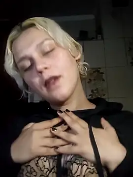 Snapshot of MargoShein chatting on October 14, 2025, 8:42 pm MargoShein online show from October 14, 2025, 8:42 pm