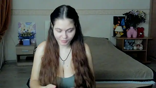 NicoleCollys online show from October 9, 2025, 9:48 pm