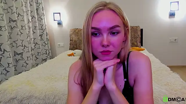 hey Olivia online show from November 13, 2025, 8:02 pm