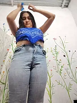 valery506 online show from October 15, 2025, 2:32 am