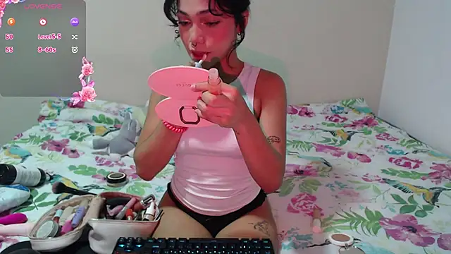 Cataleya naz online show from November 21, 2025, 12:20 am