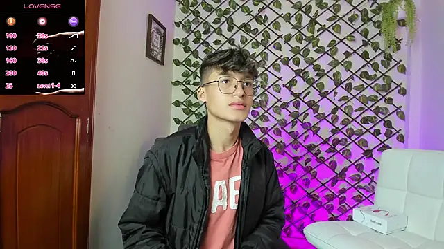 bellmontneon online show from January 8, 2026, 12:55 pm