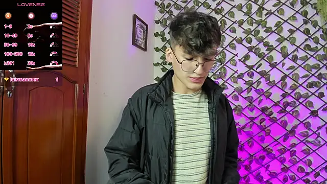 bellmontneon online show from January 9, 2026, 11:17 am