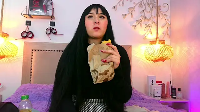 Daphnee-x online show from November 12, 2025, 11:36 am