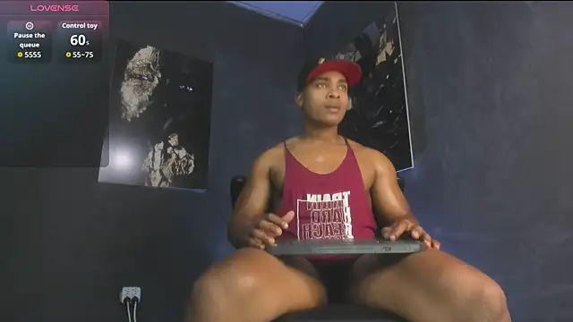 Snapshot of Noah_Black212 chatting on September 28, 2025, 1:40 pm Noah Black212 online show from September 28, 2025, 1:40 pm