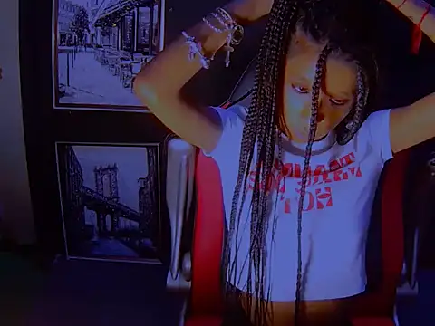 Indianteazerxxxx online show from September 18, 2025, 5:27 pm