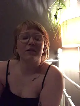 roxybliss3 online show from March 17, 2026, 10:13 pm