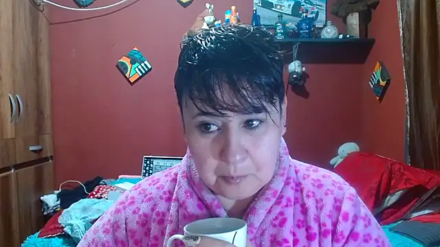 Snapshot of Sasharosee2 chatting on March 11, 2026, 11:48 am Sasharosee2 online show from March 11, 2026, 11:48 am