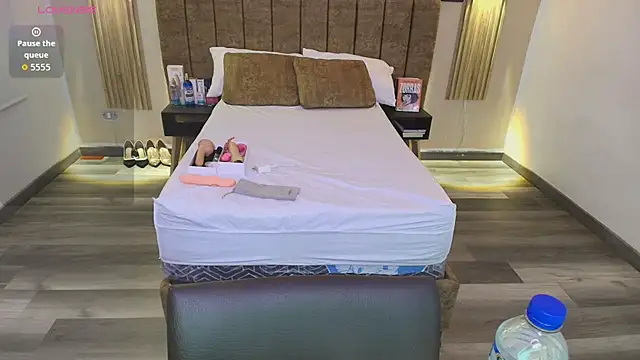 Sasharosee2 online show from September 26, 2025, 12:01 pm