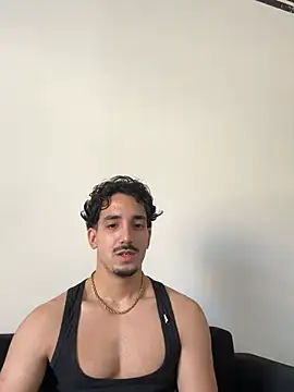 Snapshot of fuck___boyy chatting on February 24, 2026, 11:00 am fuck boyy online show from February 24, 2026, 11:00 am