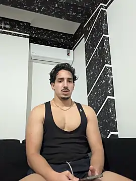 Snapshot of fuck___boyy chatting on March 1, 2026, 12:38 pm fuck boyy online show from March 1, 2026, 12:38 pm