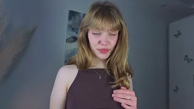 pienaple online show from October 13, 2025, 4:03 am