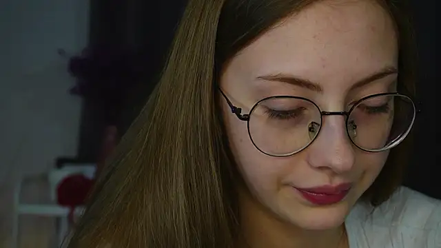 Snapshot of blissence chatting on February 25, 2026, 3:23 pm blissence online show from February 25, 2026, 3:23 pm