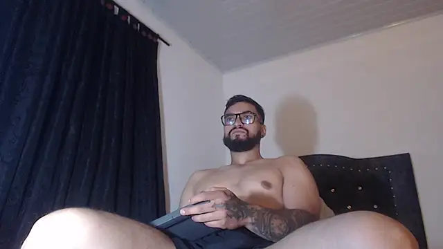 Chrys harris77 online show from March 25, 2026, 3:50 am