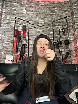 Snapshot of Engel_firee chatting on October 23, 2025, 12:15 pm Engel firee online show from October 23, 2025, 12:15 pm
